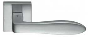 Дверная ручка на розетке COLOMBO Gilda MM21RSB-CM 